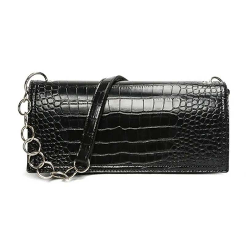 

Multifunctional new 2019 portable small square bag simple shoulder fashion wild Messenger chain elegant lock buckle female bag