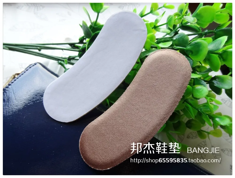 1329533738_2023877683