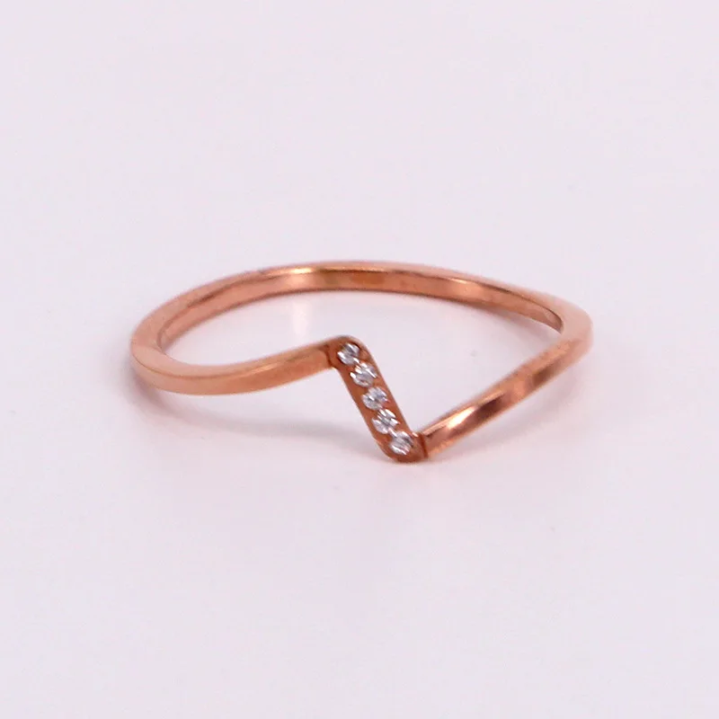 Женское кольцо с микро инкрустированным розовым золотом Trandy из нержавеющей
