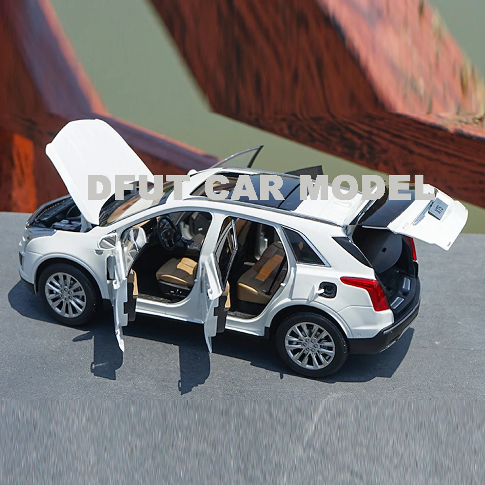 1:18 игрушка из сплава XT4 модель автомобиля SUV Детские Игрушечные Машинки авторизованный игрушки для детей