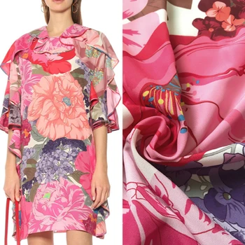 

V brand printed stretch satin polyester fabric cloth 150 cm width pink soft shirt dress women's clothing fabric alibaba express