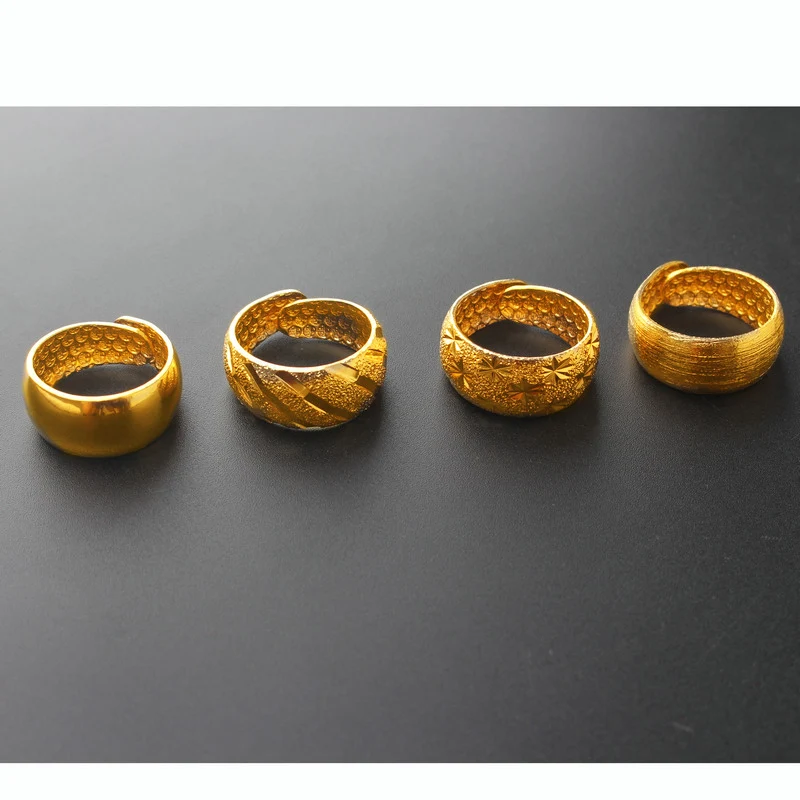 Gold Rings | Futaba Hayashi