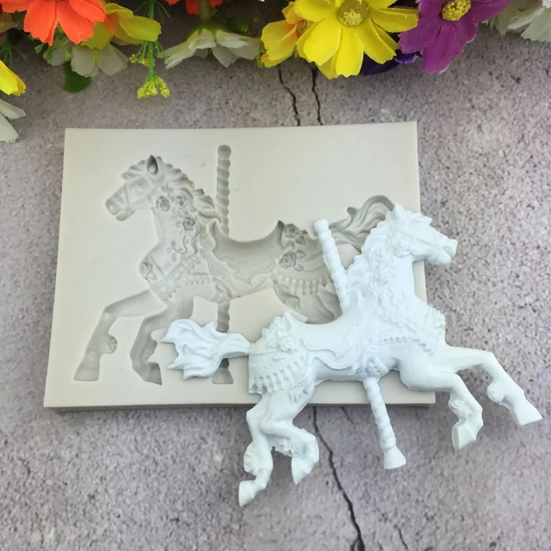 Sophronia 3D Carousel Horse Silicone  Mold Fondant Cake Decorating Tools Chocolate Mould Kitchen Baking Mould  m895