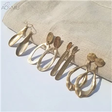 AOMU-2018-Design-Vintage-Exaggerate-Irregular-Fold-Metal-Round-Oval-Big-Circle-Earring-Gold-Thick-Long