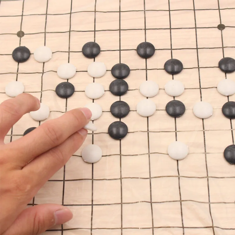 

2019 chinese traditional portable folding chessboard magnetic chinese chess game weiqi plastic go game play toy board game