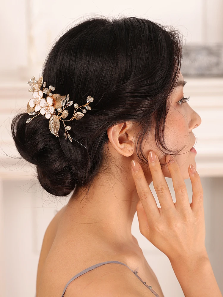 Vintage Gold Flower Leaves Bridal Hair Comb Chic Noble Women Ornaments Bride Headwear Wedding Hair Accessories