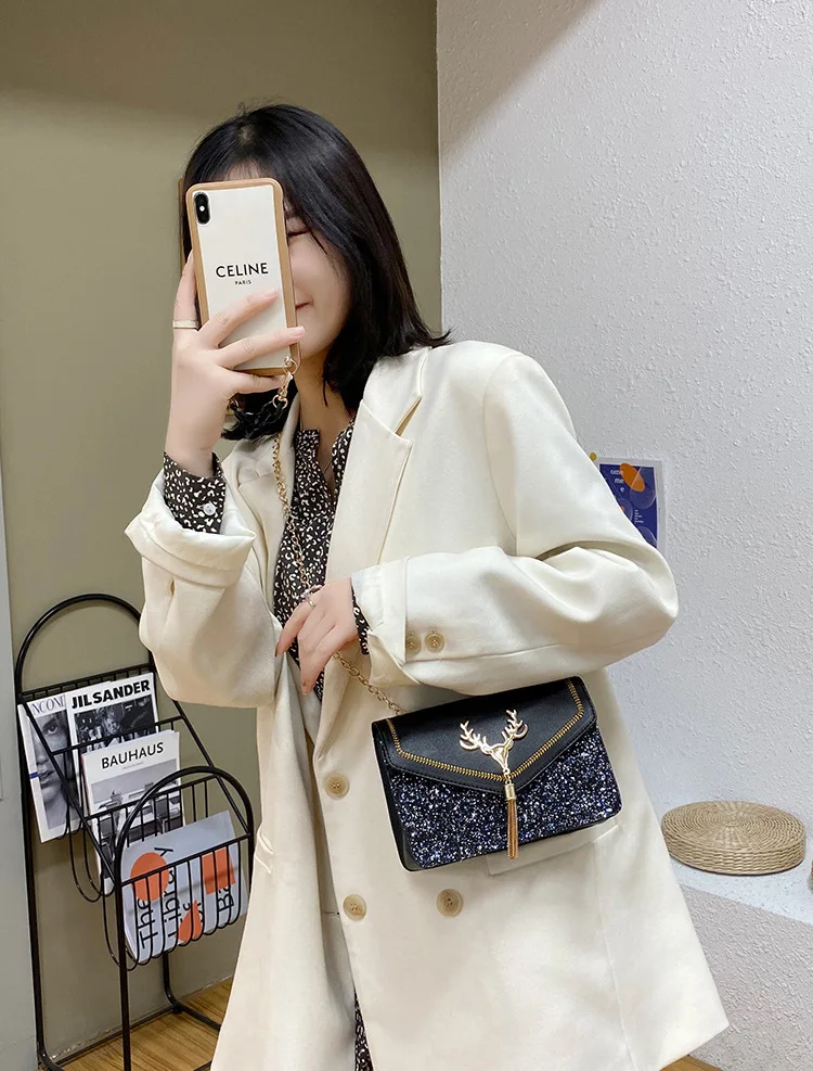 2021 Reindeer Women Handbags Deer Christmas Style Clutch Woman Purse Evening Handbags Shoulder Wedding Dinner Crossbody Bag 2021 Reindeer Women Handbags Deer Christmas Style Clutch Woman Purse Evening Handbags Shoulder Wedding Dinner Crossbody Bag