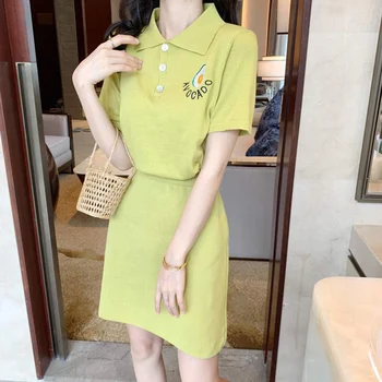 

Women Two Piece Set Fashion Concise Casual Green T-shirts&skirt Set Slim Fit Sexy Lapel All-match Solid Color Skirt Set