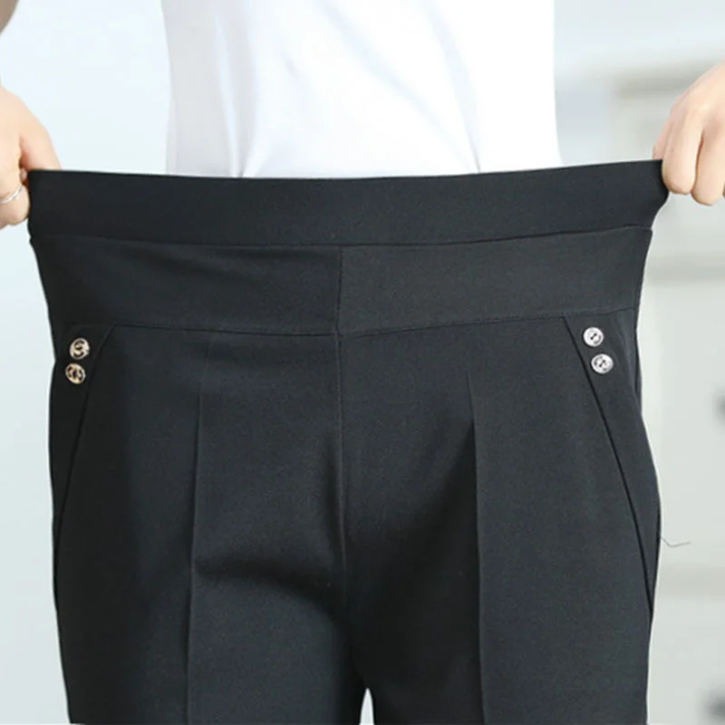 Рисунок 4 - Брюки женские прямые однотонные с завышенной талией