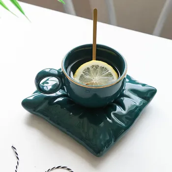 

Luxury Ceramic Coffee Cup with Spoon Simple Modern Coffee Mug High Quality Espresso Cups Nordic Tea Cups Tazas Drinkware DA60BYD