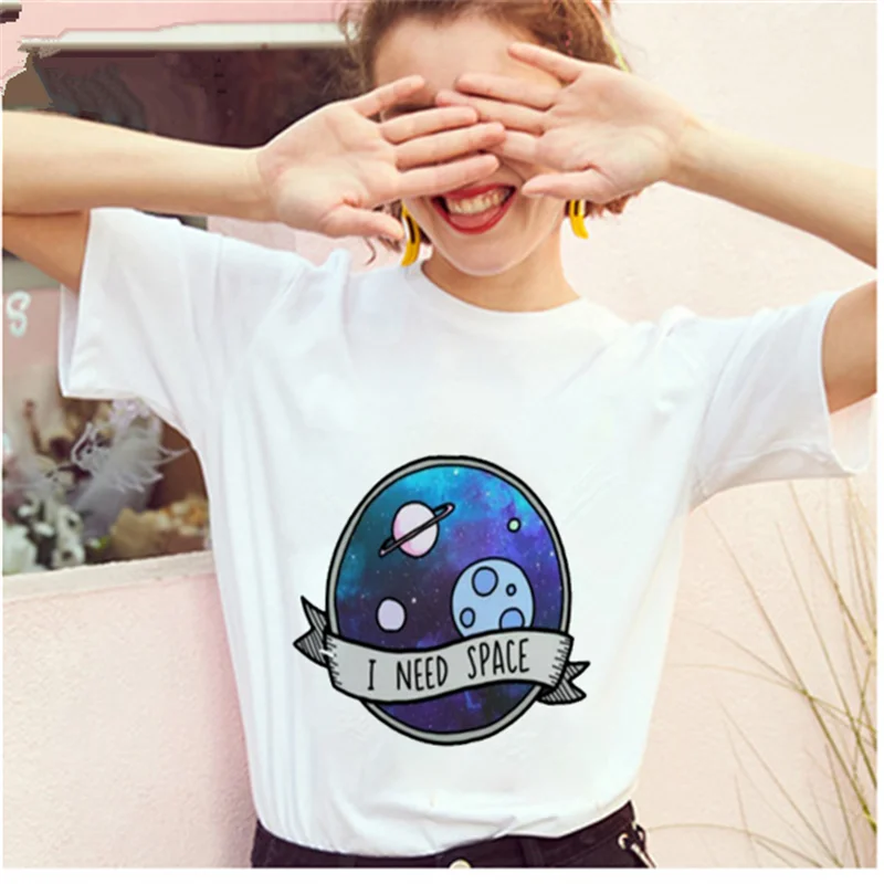 

AOWOF Fashion Space Universe Letter Printing Casual T-shirt Lady Graphic T-shirt Lady Streetwear T-shirt Top T-shirt