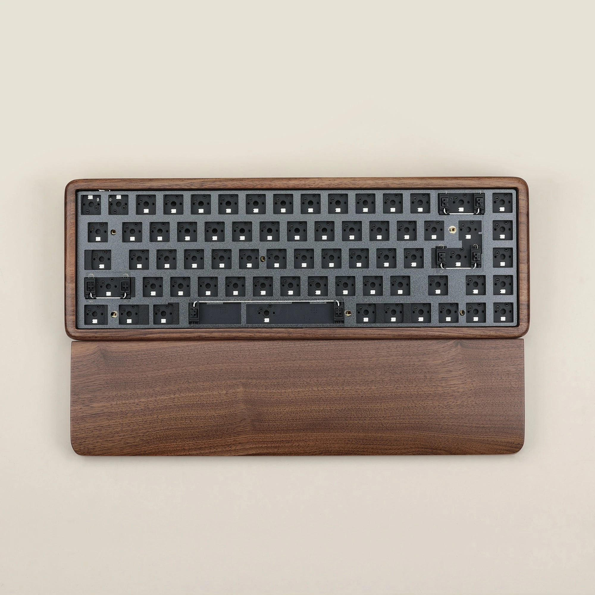 Kbdfans 65 Wooden Case Hotswap Mechanical Keyboard Diy Kit With Wrist Tray Mount Keyboards