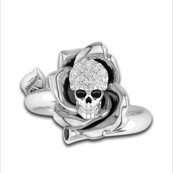 

The New Rose Gold Color Ring Classic Exquisite Temperament Female Models Fashion Skull Inlaid Zircon Hand Jewelry Engagement Ite