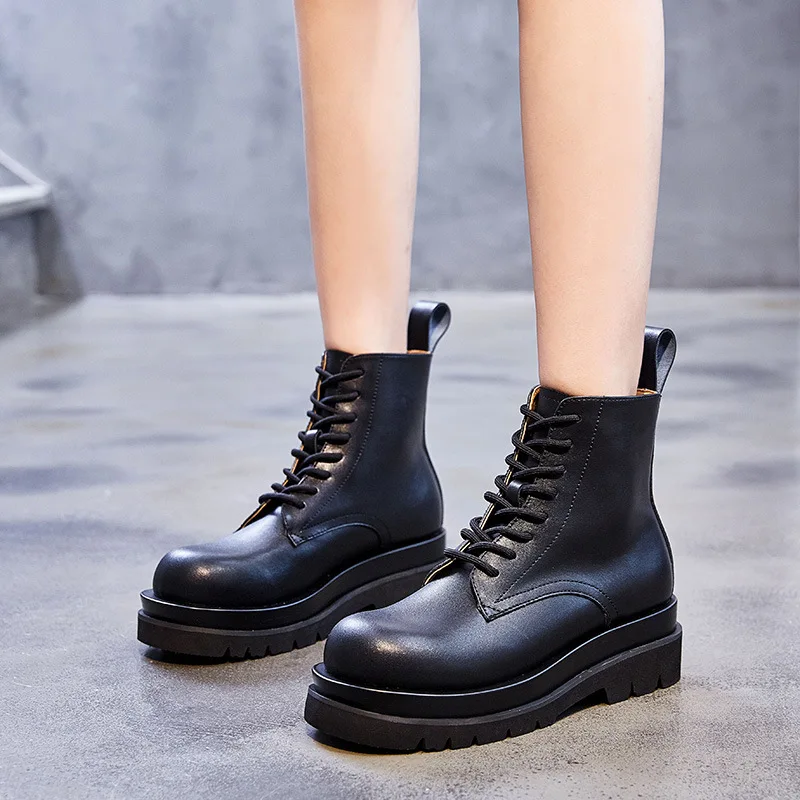 Boots Female Women Shoes Ankle 2020 Winter Autumn British Wind Genuine Leather Thick with Short Boots Motorcycle Shoes Black Boots Female Women Shoes Ankle 2020 Winter Autumn British Wind Genuine Leather Thick with Short Boots Motorcycle Shoes Black