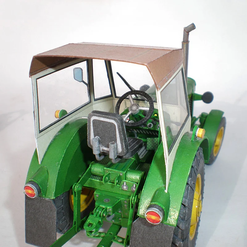ペーパークラフト　１０品 Zetor 50-スーパートラクター1:32,チェコの折り紙アート,3d
