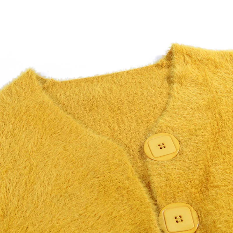 Women Sweaters New Fashion Sexy V-neck Loose Sweaters Short Sweaters Long Sleeve Button Knitted Cardigan