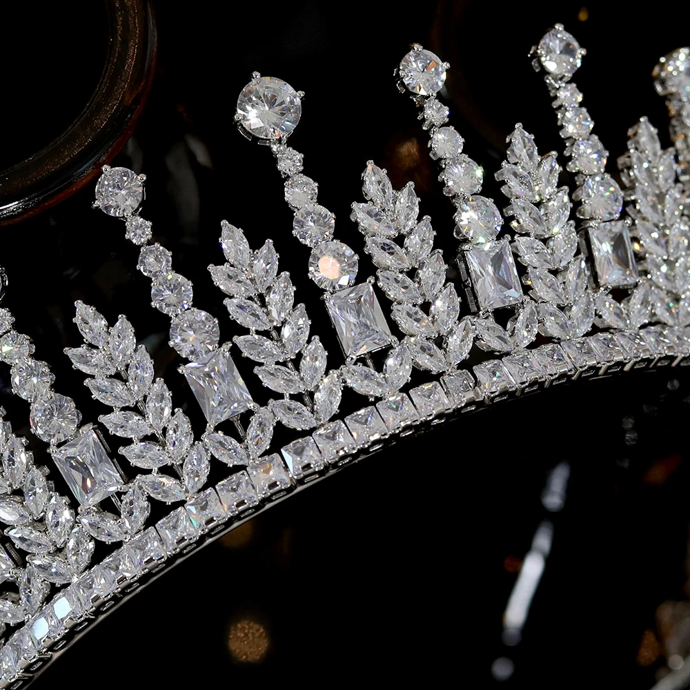 Luxury wedding hair accessories lengthen the bride's crown cubic zirconia headdress accessories women's jewelry does not fade