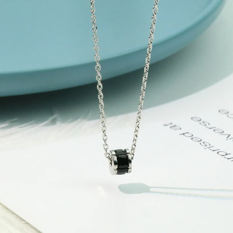 

[New Forces] Black Ceramic Zircon Necklace Women's Korean-style Simple Cool Students Choker Simple MORI Series Pendant