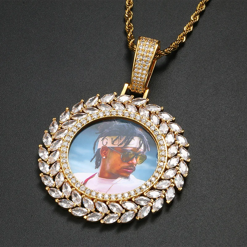 13399019457_1303236568