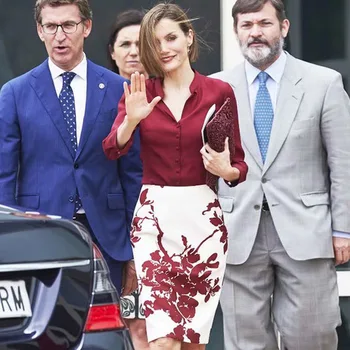 

Europe and the United States Temperament 20 Spring and Summer Women's Clothing Princess Same Semi-Open-Necked Skirt Set