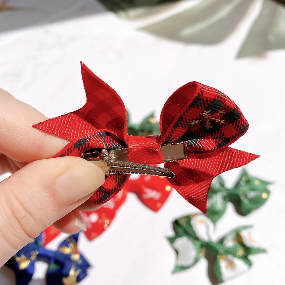 2.6 Inch Christmas Hair Bow With Clip Printed Hair Clip For Kids Girls Boutique Party Bows Grips Barrettes Hair Accessories 2.6 Inch Christmas Hair Bow With Clip Printed Hair Clip For Kids Girls Boutique Party Bows Grips Barrettes Hair Accessories