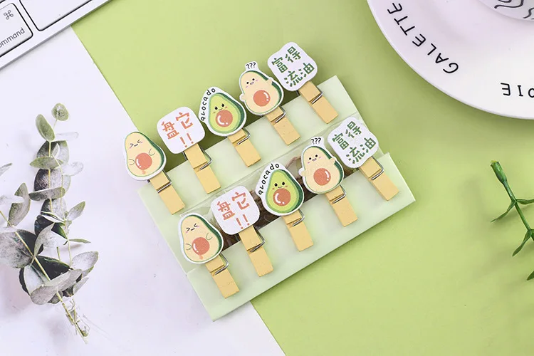 10 Pcs/Set Creative Lovely Avocado Wooden Clip Photo Clips Party Decoration Clip with Hemp Rope