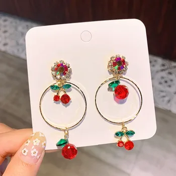 

2019 fashion personality crystal cherry Women earrings Sweet temperament metal circles long Drop earrings