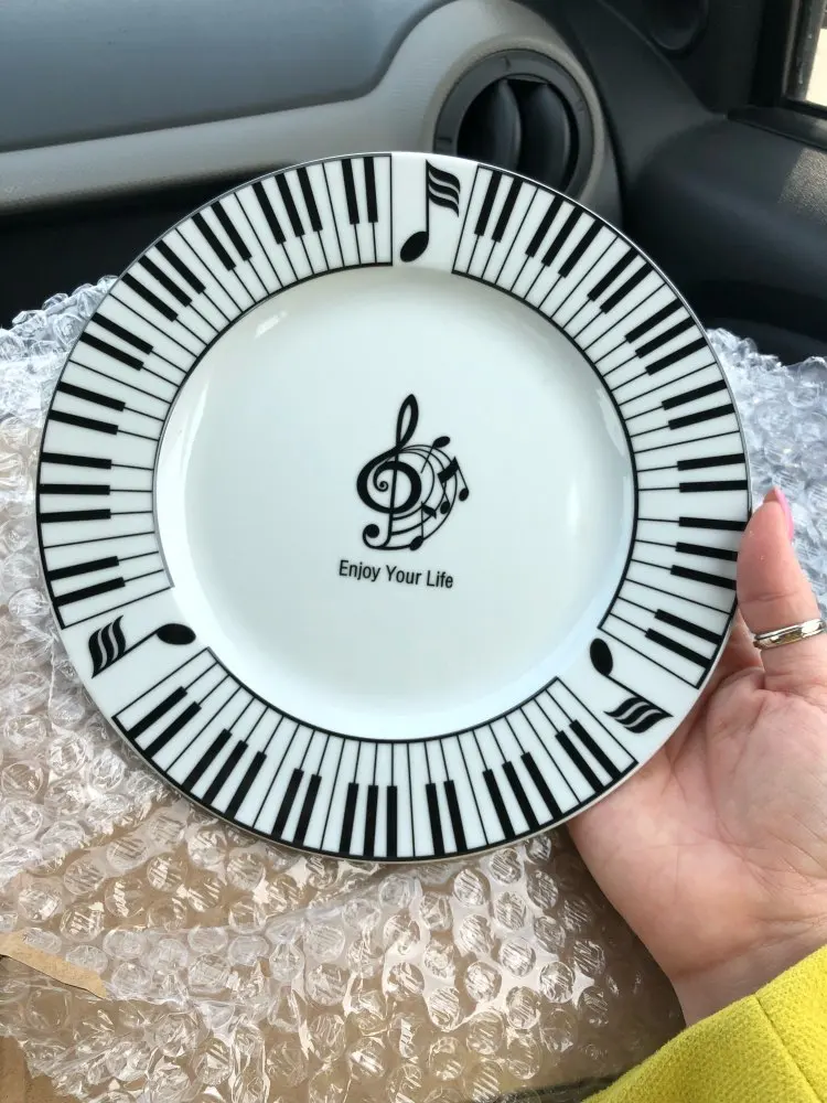 UTB8U1i5revJXKJkSajhq6A7aFXaS