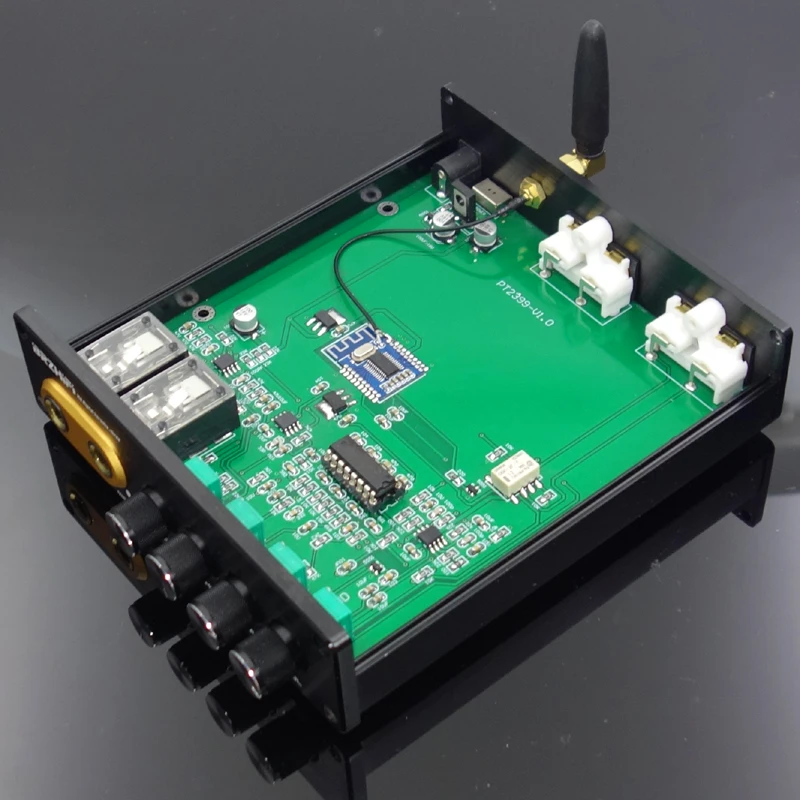 

OF1 TP2399 Core HD цифровой Караоке 5532 Op-amp Высокоточный предусилитель с Bluetooth и питанием