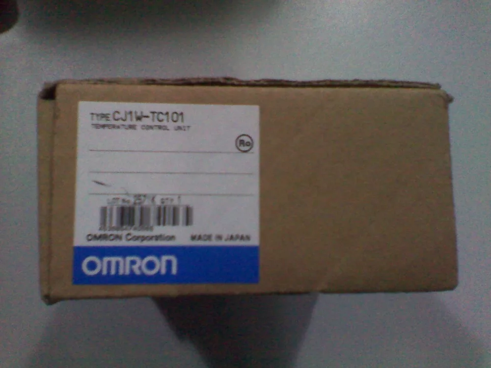 

Free shipping NEW temperature control module CJ1W-TC101