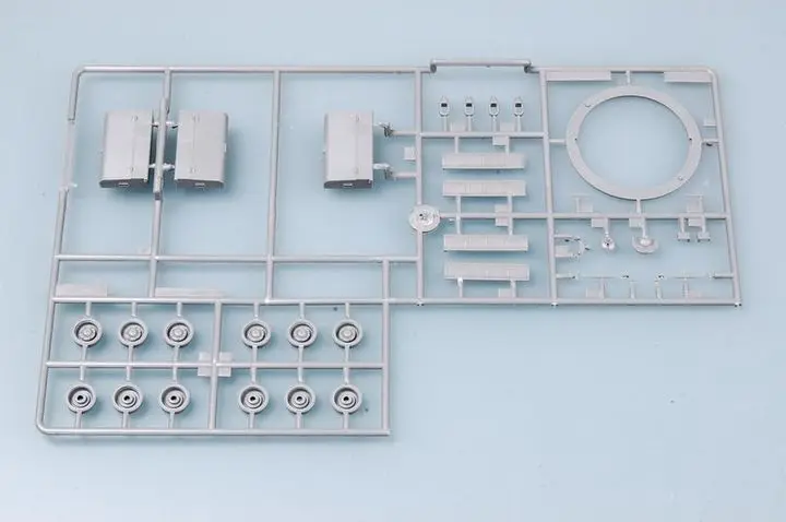 Trumpeter 00367 1/35 немецкий Pz. Kpfm KV-2 754(r) танк-масштаб модель комплект