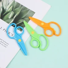 

1 PC Children's Scissors Plastic Safety Scissors Baby Art Paper Cutting New Mini Box Cutter Kawaii Knife Paper Cutter Wholesale