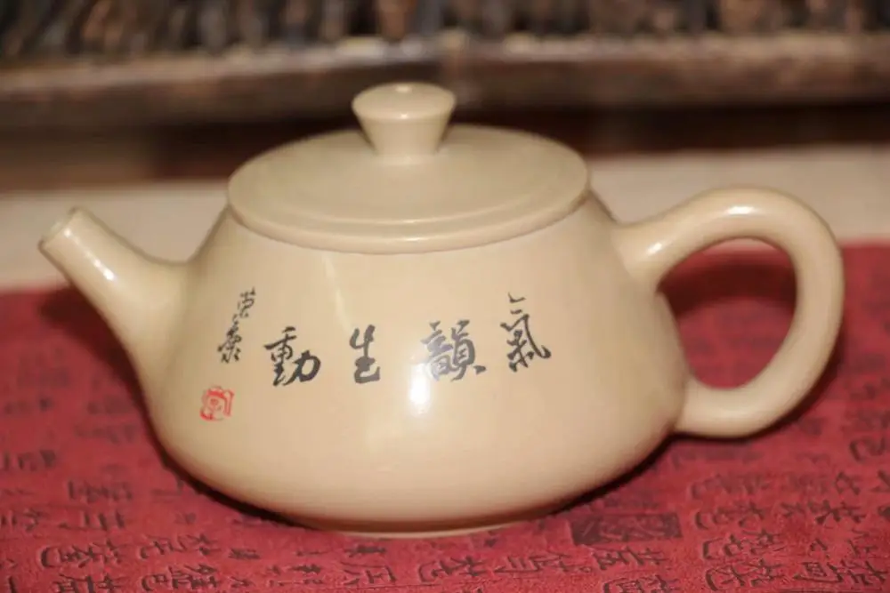 Jian shui ceramic tea pot for puer and black tea Shi Piao Hu из белой глины White Clay teapot number 1