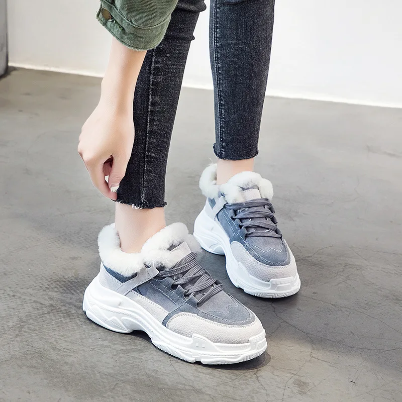 

2020 Winter plus velvet frosted casual sports shoes Korean version of genuine leather thick-soled running shoes women ZZ-311