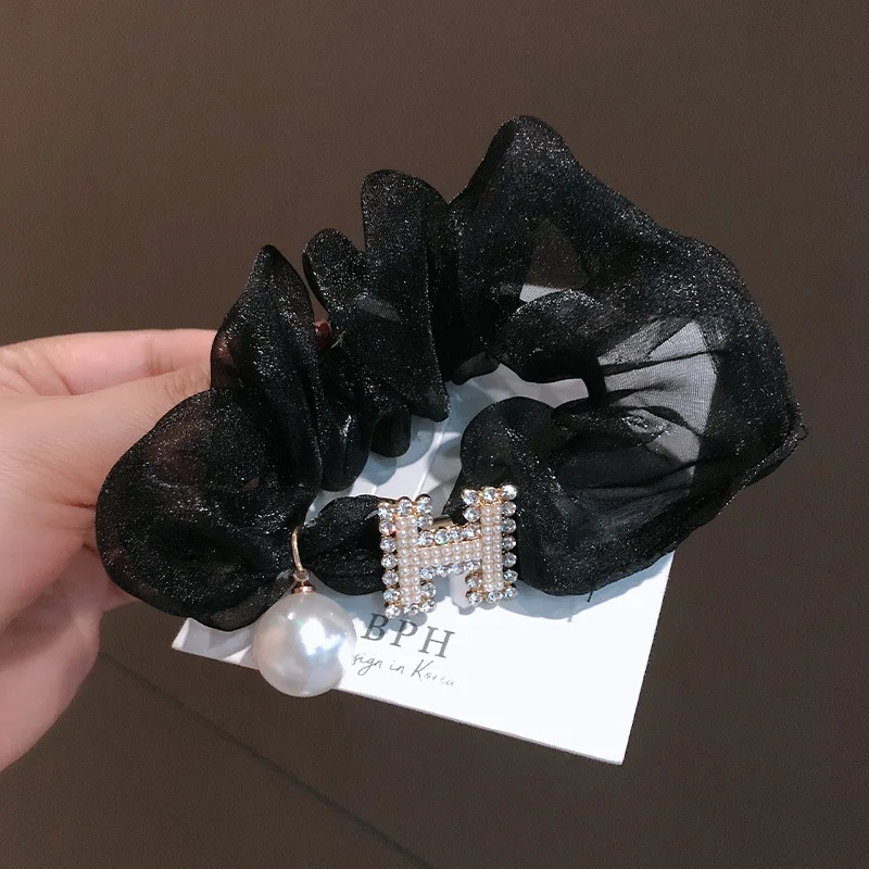 Рисунок 4 - Французская ретро-резинка для волос