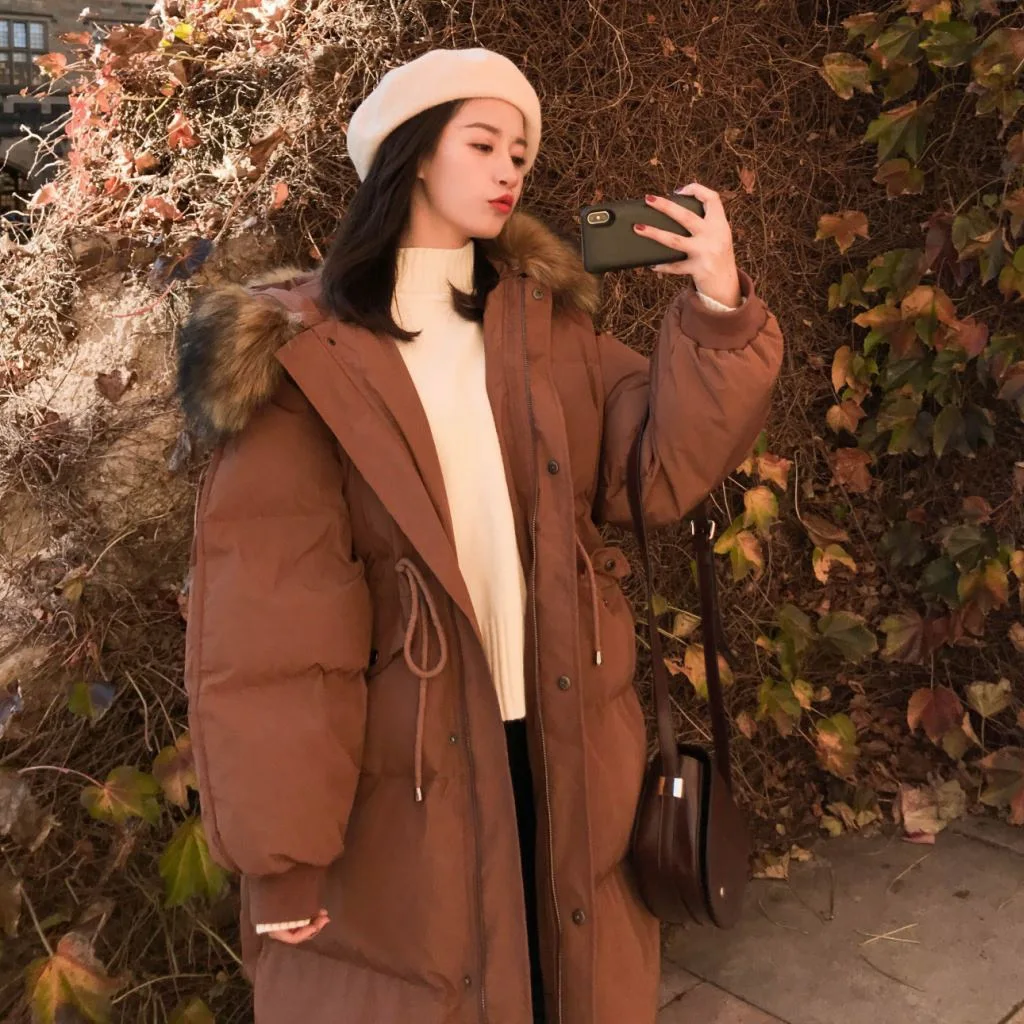 

Photo Shoot Main Push INS College Style Maple Leaf Red Large Fur Collar Hooded Drawstring Waist Hugging down Coat Mid-length Cot