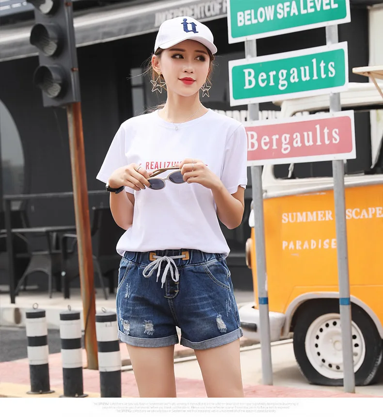 Summer Wear New Style Elastic Waist Elastic Denim Shorts Women's Shorts with Holes Fashion Shorts Sub-a-Piece