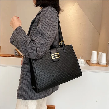 

Large Capacity Bag Women's Bag Style Fashion and All-match One-shoulder Underarm Tote Bag New Fashion Hong Kong Shoulder Bag PU