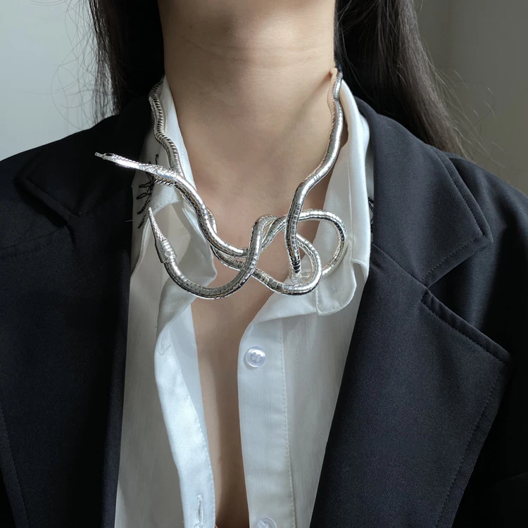 snake necklace For Women