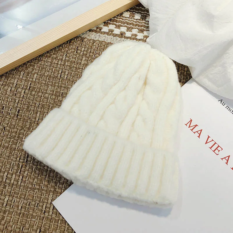 New trend hat wool hat Korean version of the wild outdoor thick warm knitted hat pure color twist hat - Color: White