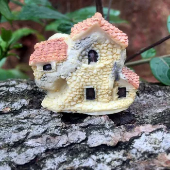 

DIY Small Villa Resin Ornament Micro Landscape Accessories Mini House Garden Decoration