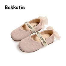 Bakkotie/ г.; Осенняя детская обувь из искусственной кожи; новые милые кружевные туфли Mary Jane на плоской подошве для маленьких девочек; модные розовые модельные туфли