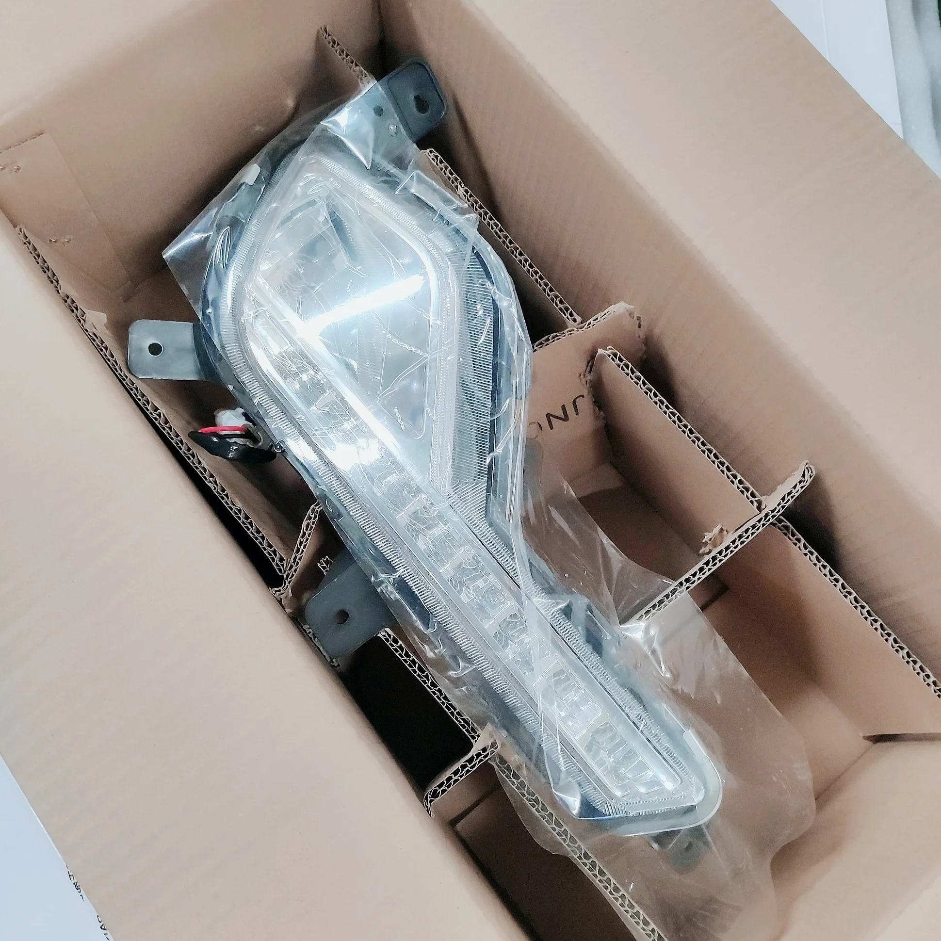 Автозапчасти номер OE 4116100U71C2 4116200U71C2 для JAC J5 противотуманная фара дневной свет