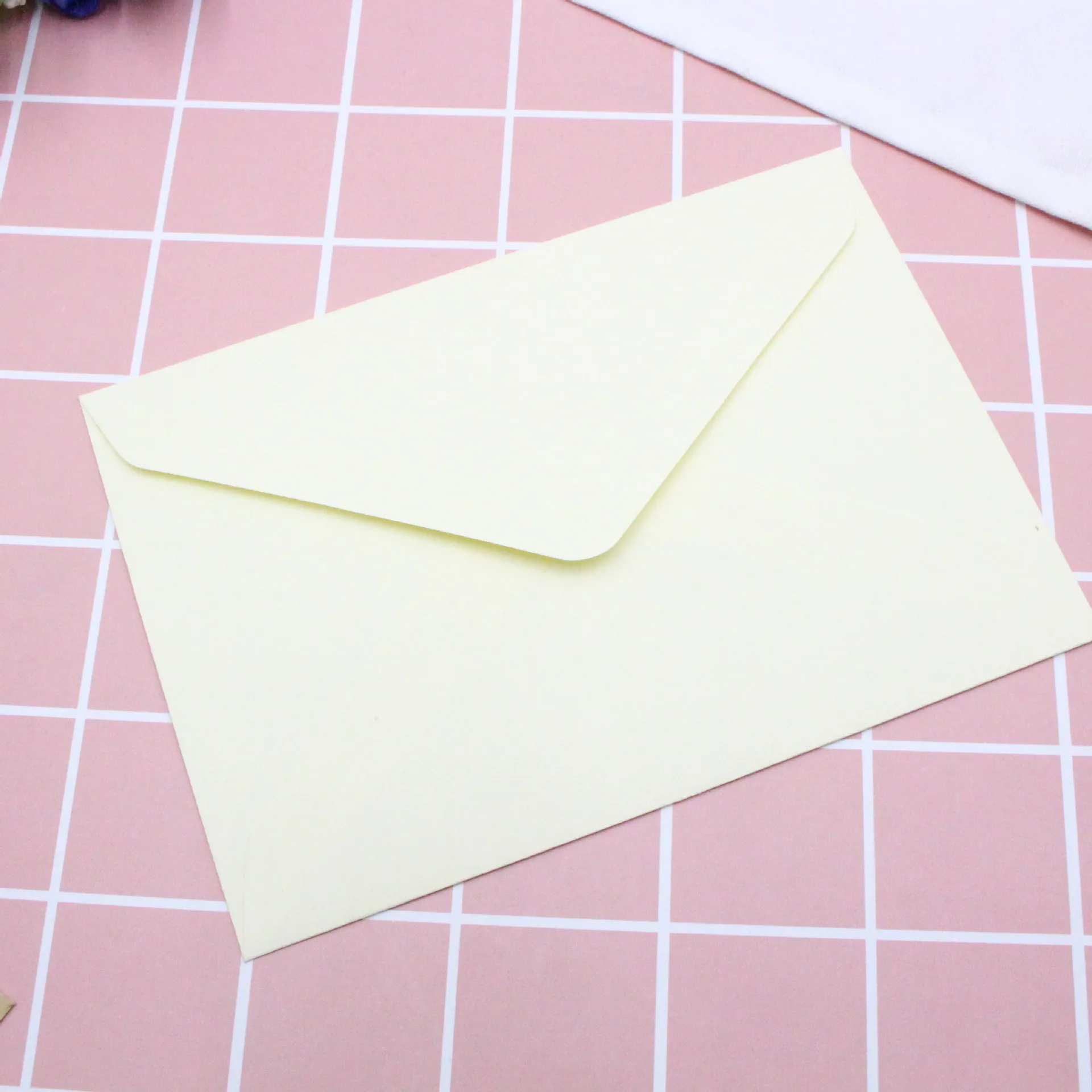 20 шт. классическая белая черная крафт-бумага, пустая мини-бумага, конверты на окна, свадебные приглашения, конверт, Подарочный конверт - Цвет: White