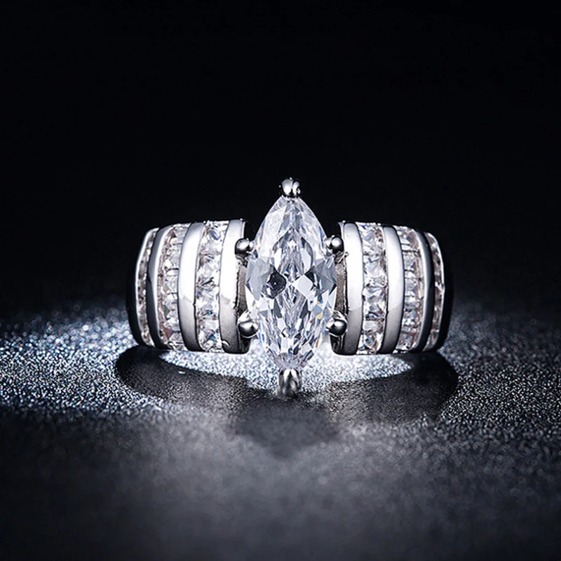 

Luxury Female White Bridal Wedding Ring Fashion Silver Color Filled Anel Jewelry Promise CZ Stone Engagement Rings For Women