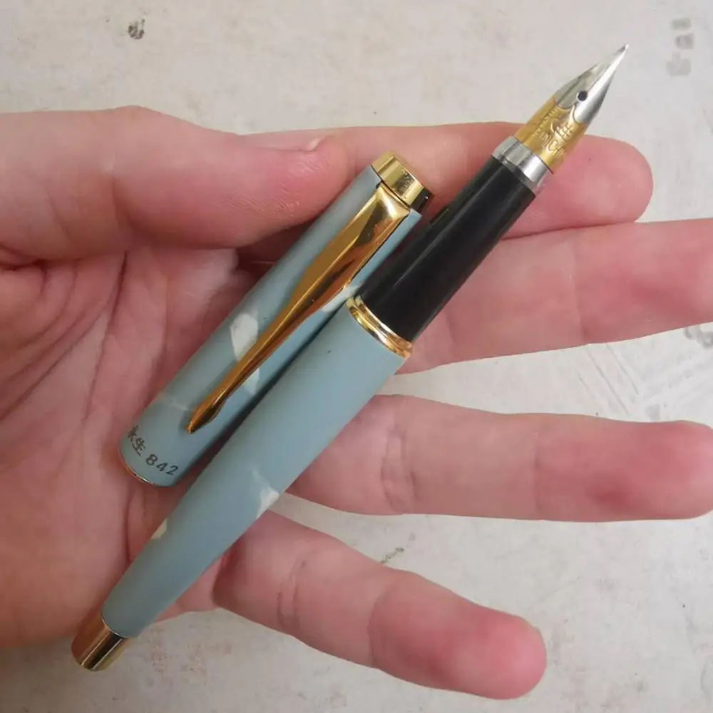 

Old Stock Wing Sung 842 Fountain Pen Metal Ink Pen Fine Nib Golden Clip Stationery Office school supplies writing Gift