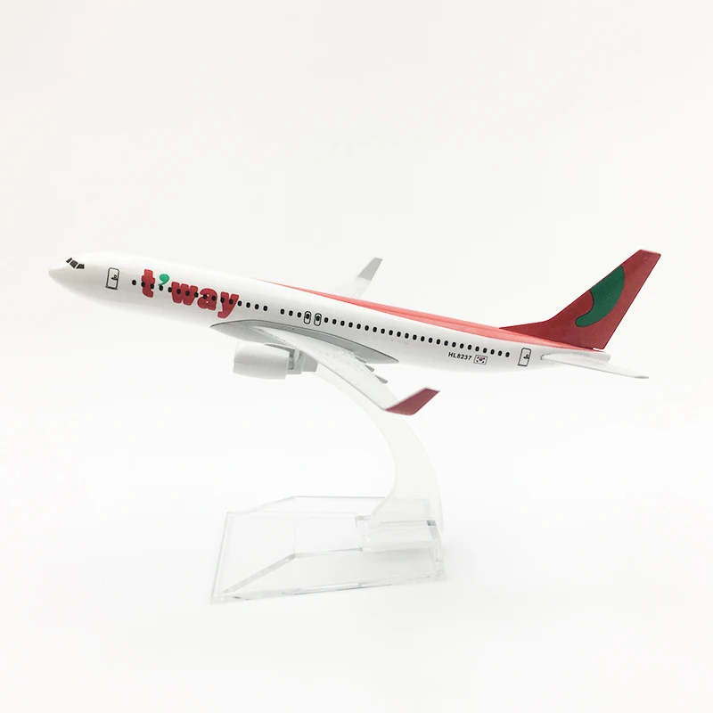 

16CM Dulwich Aviation Boeing 737 aircraft model Simulate T'way airlines passenger plane model Alloy 1:400 B737 diecast airplane