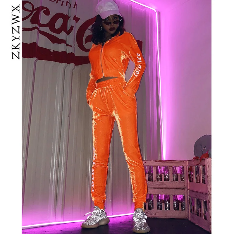 

ZKYZWX Velvet 2 Pcs Outfits Women Tracksuit Fall Long Sleeve Top+Pant Suit Winter Casual Zip Hooded Coat Velour Two Piece Sets