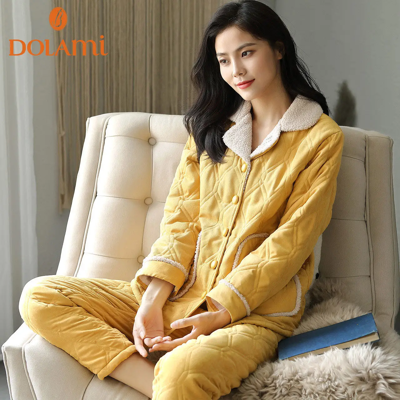 

Yellow Color Winter Women Thicken Warm Pajamas Female Flannel Pajamas Set Mujer Long Sleeve Sleepwear for Girls Ladies Pyjamas