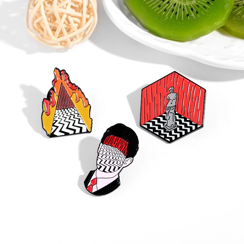 17020461583_1992919231